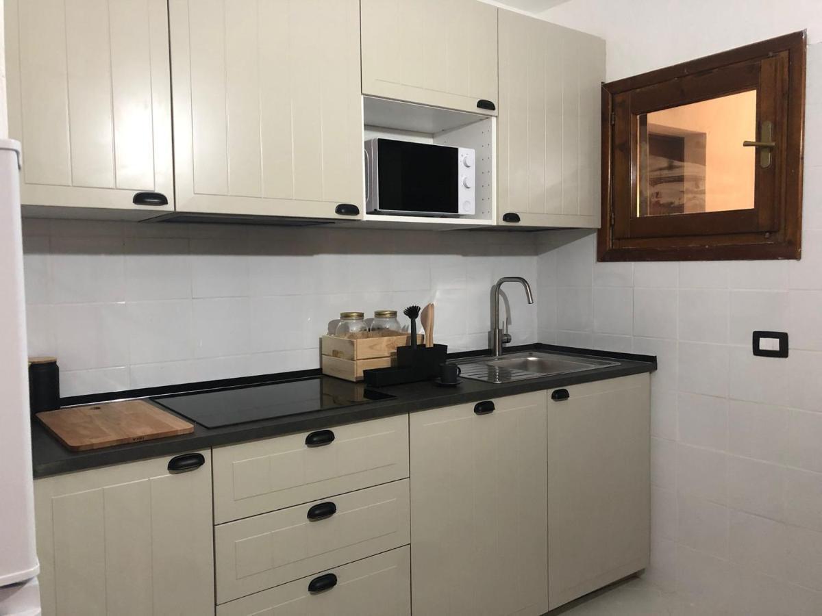 Aldiola Porto Rotondo Apartment ภายนอก รูปภาพ