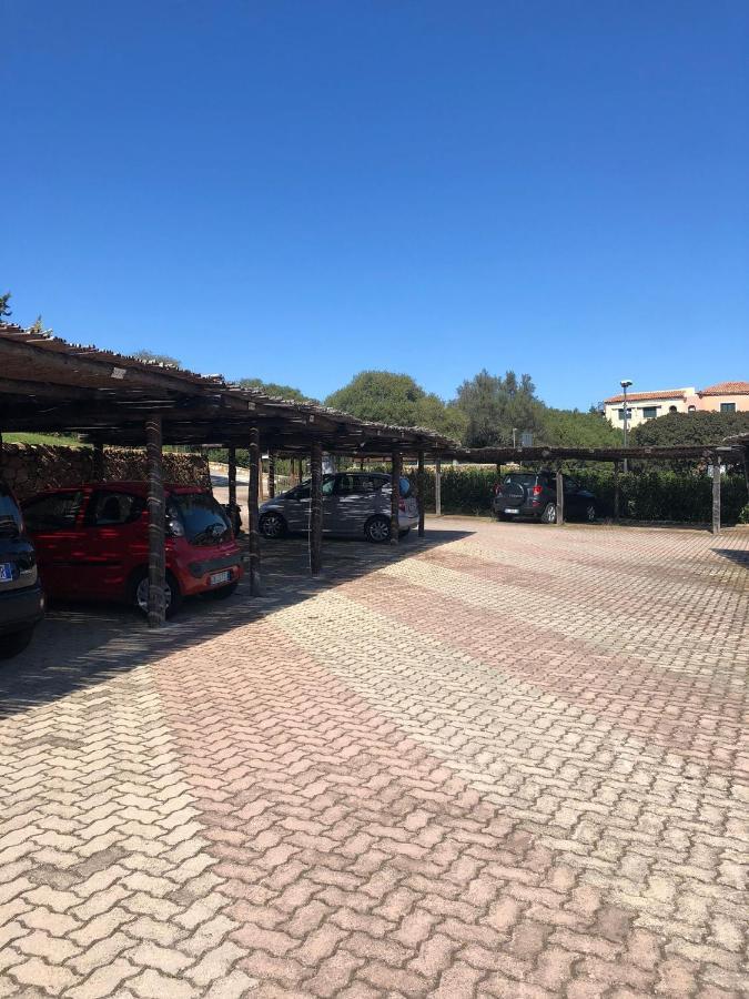 Aldiola Porto Rotondo Apartment ภายนอก รูปภาพ